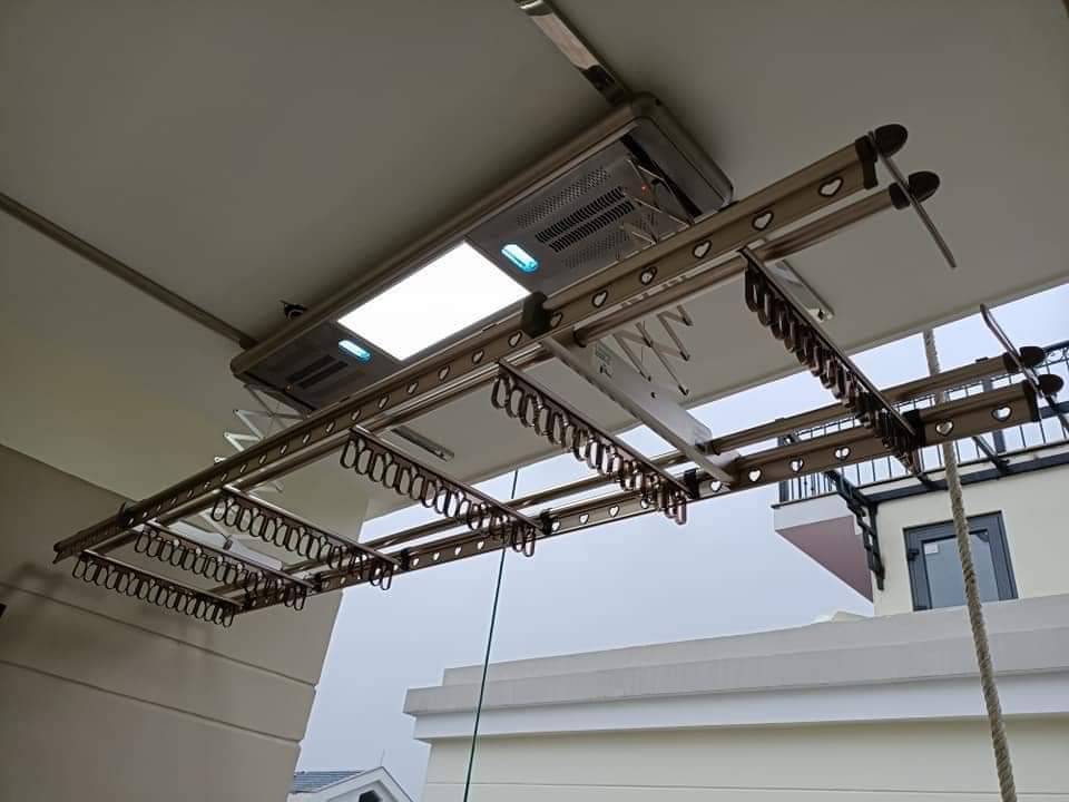 Giàn Phơi Điện Takashi GLK248C