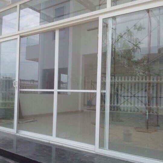 Cửa Cố Định Không Di Chuyển